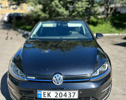 Черный Фольксваген e-Golf, объемом двигателя 0 л и пробегом 118 тыс. км за 8900 $, фото 5 на Automoto.ua