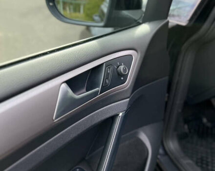 Черный Фольксваген e-Golf, объемом двигателя 0 л и пробегом 85 тыс. км за 9400 $, фото 20 на Automoto.ua