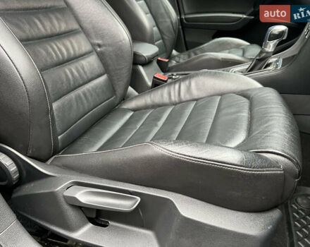 Чорний Фольксваген e-Golf, об'ємом двигуна 0 л та пробігом 130 тис. км за 7850 $, фото 26 на Automoto.ua