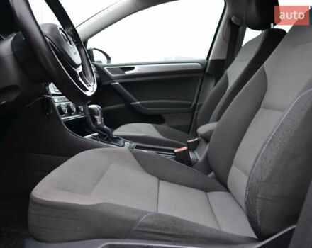 Черный Фольксваген e-Golf, объемом двигателя 0 л и пробегом 134 тыс. км за 8700 $, фото 13 на Automoto.ua