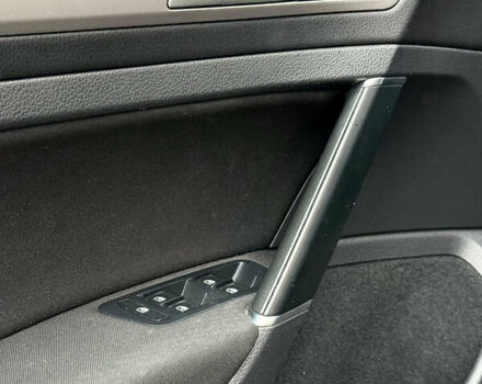 Черный Фольксваген e-Golf, объемом двигателя 0 л и пробегом 95 тыс. км за 8500 $, фото 17 на Automoto.ua