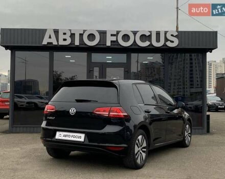 Черный Фольксваген e-Golf, объемом двигателя 0 л и пробегом 180 тыс. км за 11990 $, фото 7 на Automoto.ua