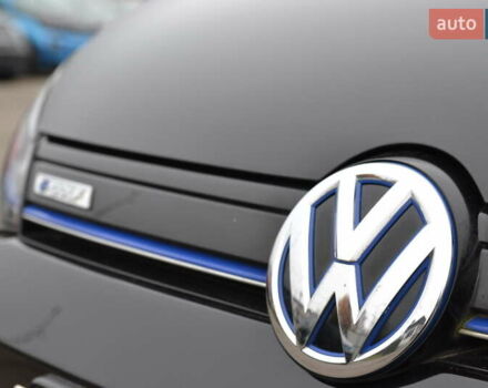 Черный Фольксваген e-Golf, объемом двигателя 0 л и пробегом 134 тыс. км за 8700 $, фото 34 на Automoto.ua