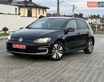 Черный Фольксваген e-Golf, объемом двигателя 0 л и пробегом 118 тыс. км за 7950 $, фото 7 на Automoto.ua