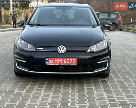 Черный Фольксваген e-Golf, объемом двигателя 0 л и пробегом 118 тыс. км за 7950 $, фото 3 на Automoto.ua