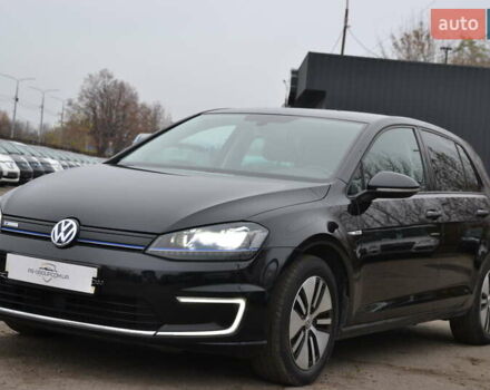 Черный Фольксваген e-Golf, объемом двигателя 0 л и пробегом 134 тыс. км за 8700 $, фото 1 на Automoto.ua