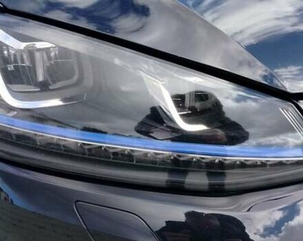 Чорний Фольксваген e-Golf, об'ємом двигуна 0 л та пробігом 82 тис. км за 11711 $, фото 10 на Automoto.ua