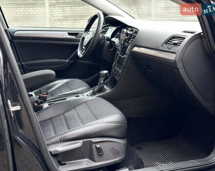 Черный Фольксваген e-Golf, объемом двигателя 0 л и пробегом 95 тыс. км за 8500 $, фото 15 на Automoto.ua