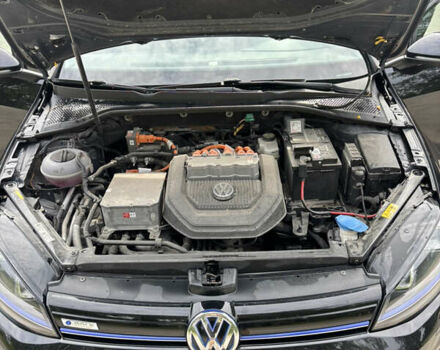 Черный Фольксваген e-Golf, объемом двигателя 0 л и пробегом 150 тыс. км за 9100 $, фото 21 на Automoto.ua