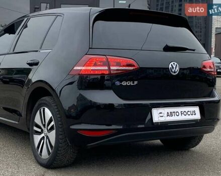 Черный Фольксваген e-Golf, объемом двигателя 0 л и пробегом 180 тыс. км за 11990 $, фото 5 на Automoto.ua