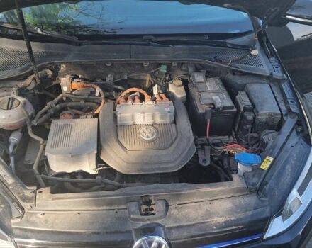 Чорний Фольксваген e-Golf, об'ємом двигуна 0 л та пробігом 109 тис. км за 7300 $, фото 19 на Automoto.ua