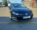 Черный Фольксваген e-Golf, объемом двигателя 0 л и пробегом 68 тыс. км за 16500 $, фото 2 на Automoto.ua