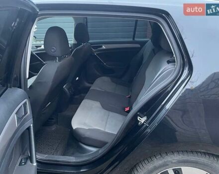 Черный Фольксваген e-Golf, объемом двигателя 0 л и пробегом 133 тыс. км за 8900 $, фото 16 на Automoto.ua