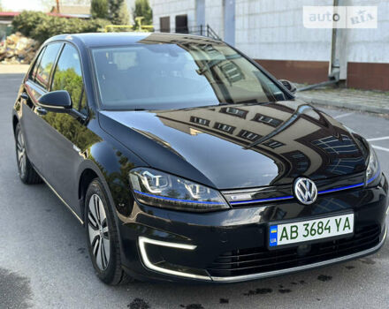 Черный Фольксваген e-Golf, объемом двигателя 0 л и пробегом 122 тыс. км за 11000 $, фото 21 на Automoto.ua