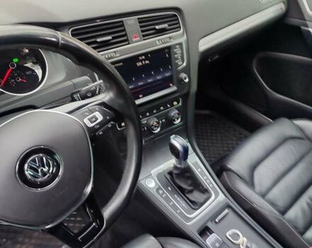 Чорний Фольксваген e-Golf, об'ємом двигуна 0 л та пробігом 190 тис. км за 8950 $, фото 11 на Automoto.ua