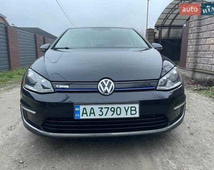 Черный Фольксваген e-Golf, объемом двигателя 0 л и пробегом 133 тыс. км за 8900 $, фото 2 на Automoto.ua