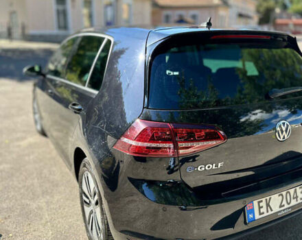 Черный Фольксваген e-Golf, объемом двигателя 0 л и пробегом 118 тыс. км за 8900 $, фото 3 на Automoto.ua