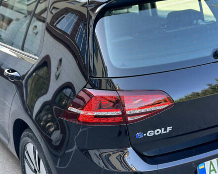 Черный Фольксваген e-Golf, объемом двигателя 0 л и пробегом 122 тыс. км за 11000 $, фото 13 на Automoto.ua