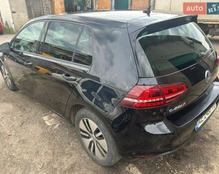 Черный Фольксваген e-Golf, объемом двигателя 0 л и пробегом 199 тыс. км за 10000 $, фото 2 на Automoto.ua