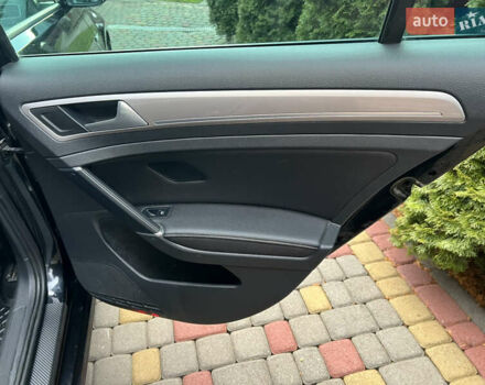 Чорний Фольксваген e-Golf, об'ємом двигуна 0 л та пробігом 130 тис. км за 7850 $, фото 22 на Automoto.ua