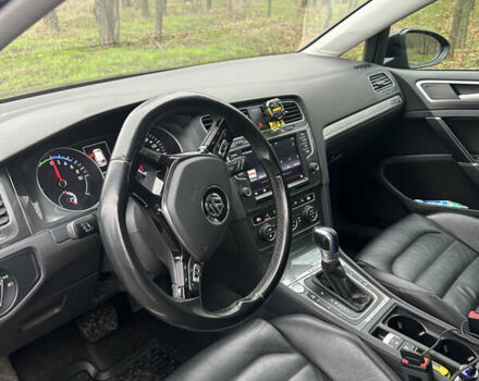 Черный Фольксваген e-Golf, объемом двигателя 0 л и пробегом 162 тыс. км за 9100 $, фото 11 на Automoto.ua