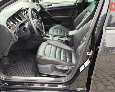 Черный Фольксваген e-Golf, объемом двигателя 0 л и пробегом 131 тыс. км за 9199 $, фото 19 на Automoto.ua