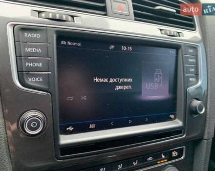 Черный Фольксваген e-Golf, объемом двигателя 0 л и пробегом 180 тыс. км за 11990 $, фото 22 на Automoto.ua