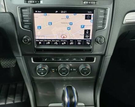 Черный Фольксваген e-Golf, объемом двигателя 0 л и пробегом 159 тыс. км за 8350 $, фото 19 на Automoto.ua