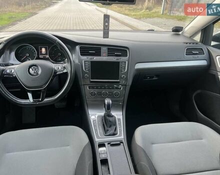 Черный Фольксваген e-Golf, объемом двигателя 0 л и пробегом 118 тыс. км за 7950 $, фото 26 на Automoto.ua