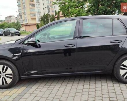 Черный Фольксваген e-Golf, объемом двигателя 0 л и пробегом 131 тыс. км за 9199 $, фото 2 на Automoto.ua