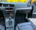 Черный Фольксваген e-Golf, объемом двигателя 0 л и пробегом 84 тыс. км за 9350 $, фото 85 на Automoto.ua