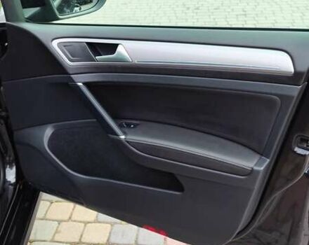 Черный Фольксваген e-Golf, объемом двигателя 0 л и пробегом 131 тыс. км за 9199 $, фото 33 на Automoto.ua