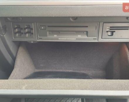 Черный Фольксваген e-Golf, объемом двигателя 0 л и пробегом 131 тыс. км за 9199 $, фото 39 на Automoto.ua