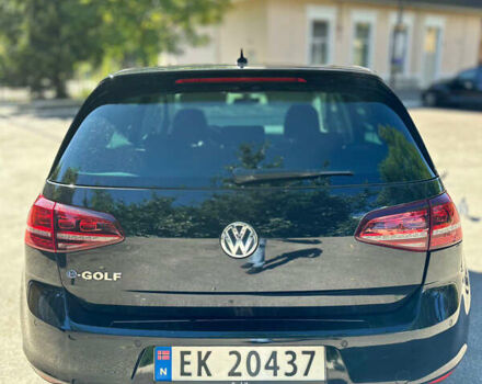 Черный Фольксваген e-Golf, объемом двигателя 0 л и пробегом 118 тыс. км за 8900 $, фото 2 на Automoto.ua