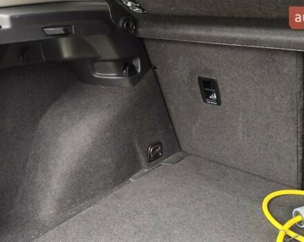 Черный Фольксваген e-Golf, объемом двигателя 0 л и пробегом 131 тыс. км за 9199 $, фото 59 на Automoto.ua