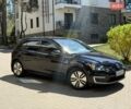 Черный Фольксваген e-Golf, объемом двигателя 0 л и пробегом 105 тыс. км за 7950 $, фото 1 на Automoto.ua