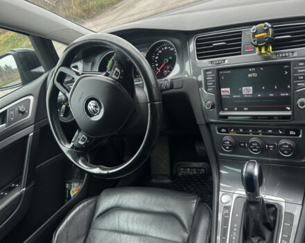 Чорний Фольксваген e-Golf, об'ємом двигуна 0 л та пробігом 162 тис. км за 9200 $, фото 22 на Automoto.ua
