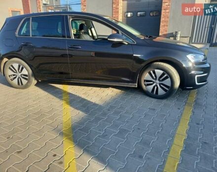 Черный Фольксваген e-Golf, объемом двигателя 0 л и пробегом 68 тыс. км за 16500 $, фото 3 на Automoto.ua