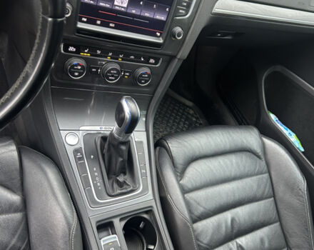 Чорний Фольксваген e-Golf, об'ємом двигуна 0 л та пробігом 162 тис. км за 9200 $, фото 12 на Automoto.ua