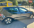 Черный Фольксваген e-Golf, объемом двигателя 0 л и пробегом 118 тыс. км за 8900 $, фото 10 на Automoto.ua