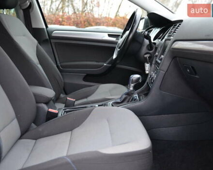 Черный Фольксваген e-Golf, объемом двигателя 0 л и пробегом 134 тыс. км за 8700 $, фото 23 на Automoto.ua