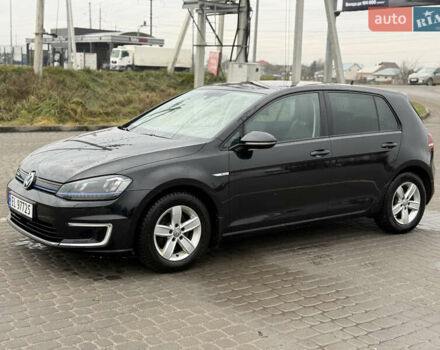 Черный Фольксваген e-Golf, объемом двигателя 0 л и пробегом 141 тыс. км за 8600 $, фото 9 на Automoto.ua