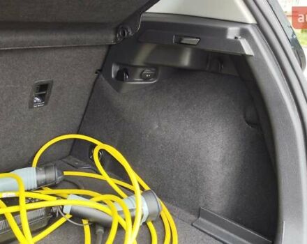 Черный Фольксваген e-Golf, объемом двигателя 0 л и пробегом 131 тыс. км за 9199 $, фото 58 на Automoto.ua