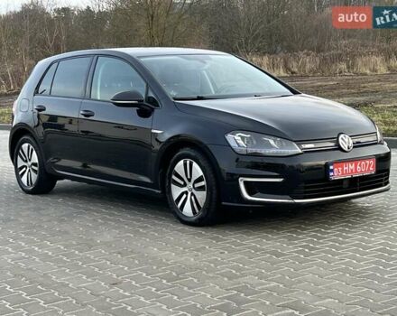 Черный Фольксваген e-Golf, объемом двигателя 0 л и пробегом 118 тыс. км за 7950 $, фото 12 на Automoto.ua