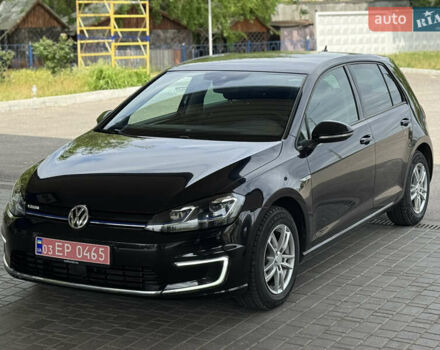 Черный Фольксваген e-Golf, объемом двигателя 0 л и пробегом 126 тыс. км за 12700 $, фото 1 на Automoto.ua