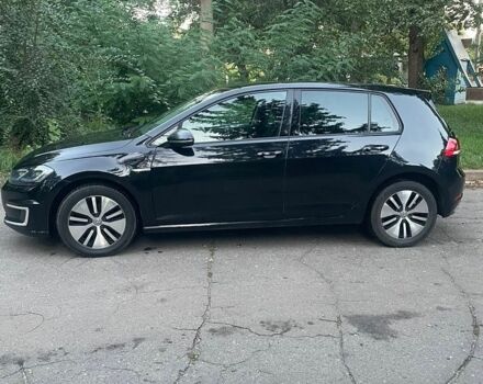 Чорний Фольксваген e-Golf, об'ємом двигуна 0 л та пробігом 143 тис. км за 13100 $, фото 2 на Automoto.ua