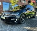 Черный Фольксваген e-Golf, объемом двигателя 0 л и пробегом 135 тыс. км за 15400 $, фото 3 на Automoto.ua