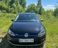 Черный Фольксваген e-Golf, объемом двигателя 0 л и пробегом 96 тыс. км за 13000 $, фото 1 на Automoto.ua