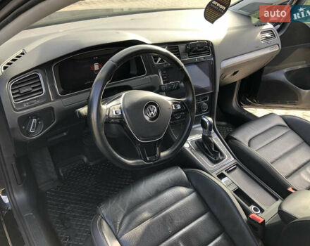 Чорний Фольксваген e-Golf, об'ємом двигуна 0 л та пробігом 89 тис. км за 14500 $, фото 17 на Automoto.ua