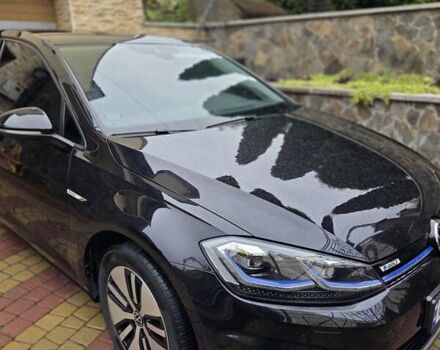 Черный Фольксваген e-Golf, объемом двигателя 0 л и пробегом 92 тыс. км за 17000 $, фото 13 на Automoto.ua